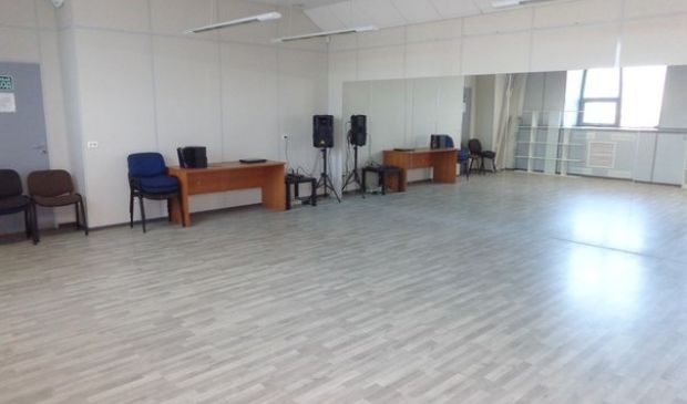 Фотография Зал школы-сальсы Clavellina