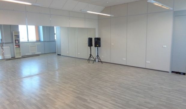 Фотография Зал школы-сальсы Clavellina